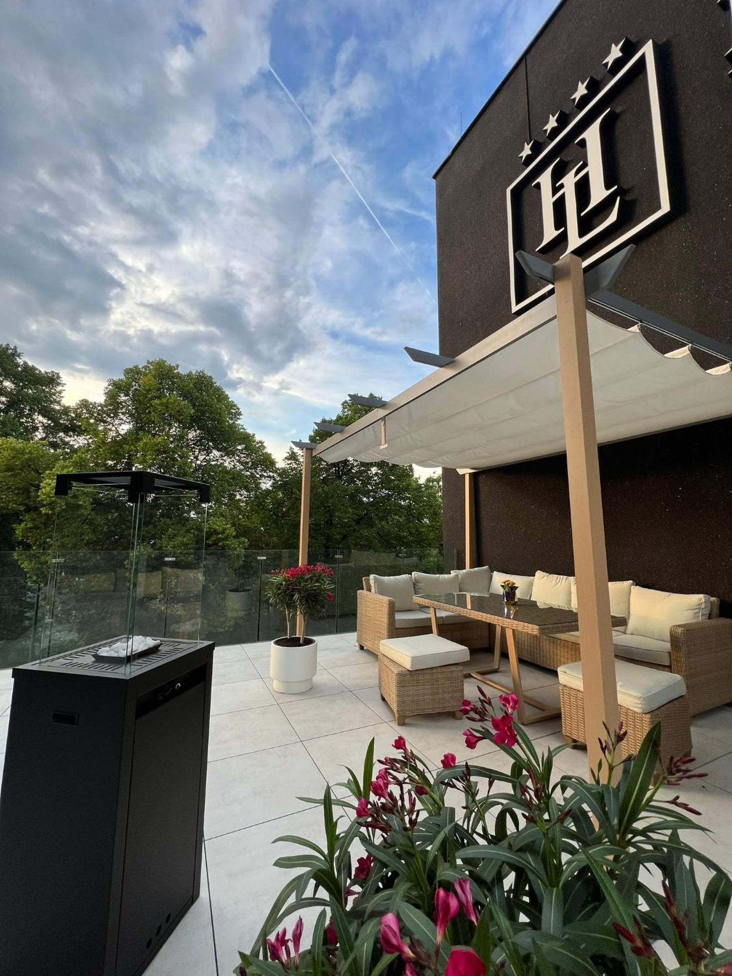 Hotel Lantier Wellness & Spa Μπίτομ Εξωτερικό φωτογραφία
