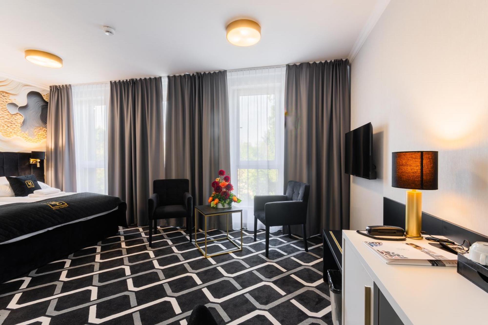Hotel Lantier Wellness & Spa Μπίτομ Εξωτερικό φωτογραφία
