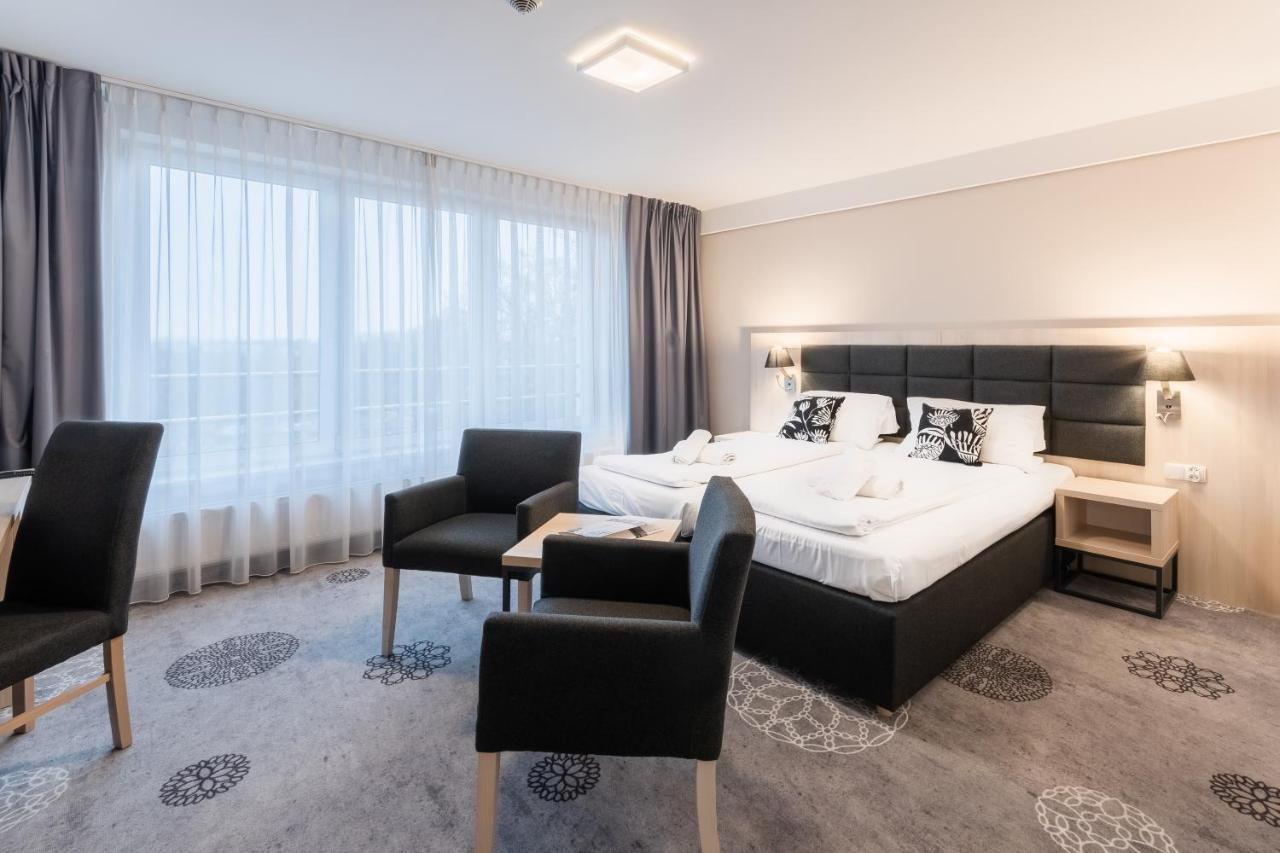 Hotel Lantier Wellness & Spa Μπίτομ Εξωτερικό φωτογραφία